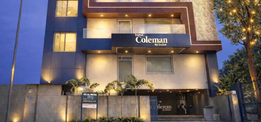 Qotel Signature Coleman Janakpuri – Experience Luxury, Comfort & Exceptional Hospitality in West Delhi