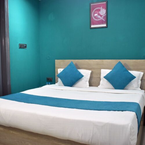 Qotel Express Rama Sec 24